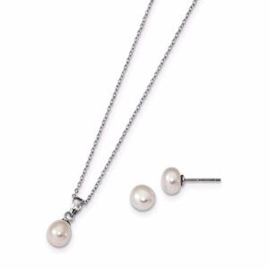 FWC Pearl Earring And Necklace Set